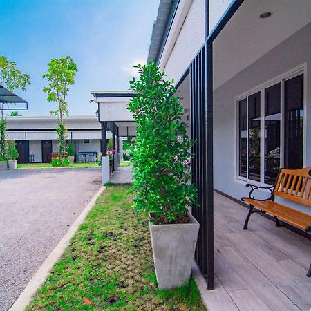 Oyo 533 Runya Poolvilla Prachuap Khiri Khan Zewnętrze zdjęcie