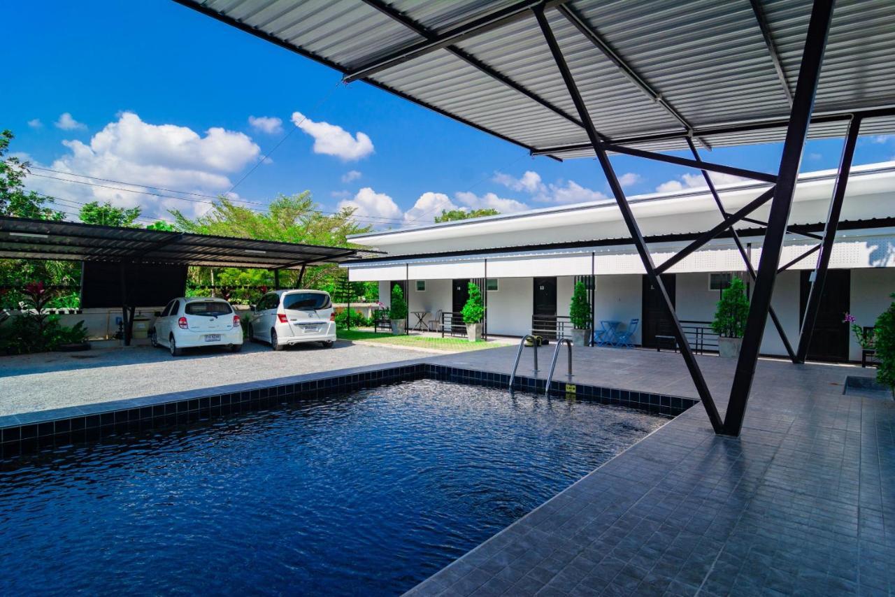 Oyo 533 Runya Poolvilla Prachuap Khiri Khan Zewnętrze zdjęcie