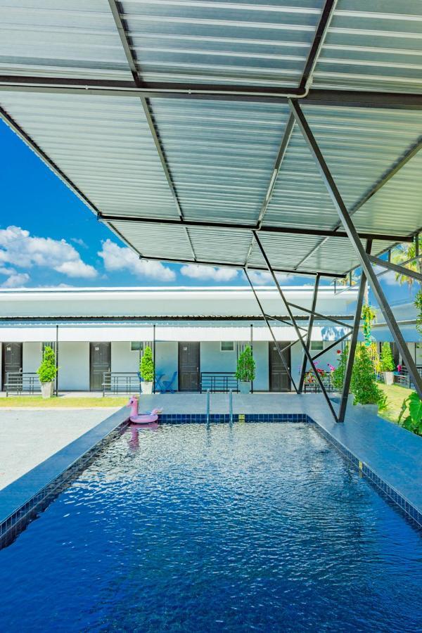 Oyo 533 Runya Poolvilla Prachuap Khiri Khan Zewnętrze zdjęcie